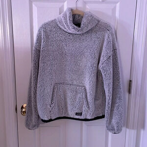 Eddie Bauer fleece pullover‎